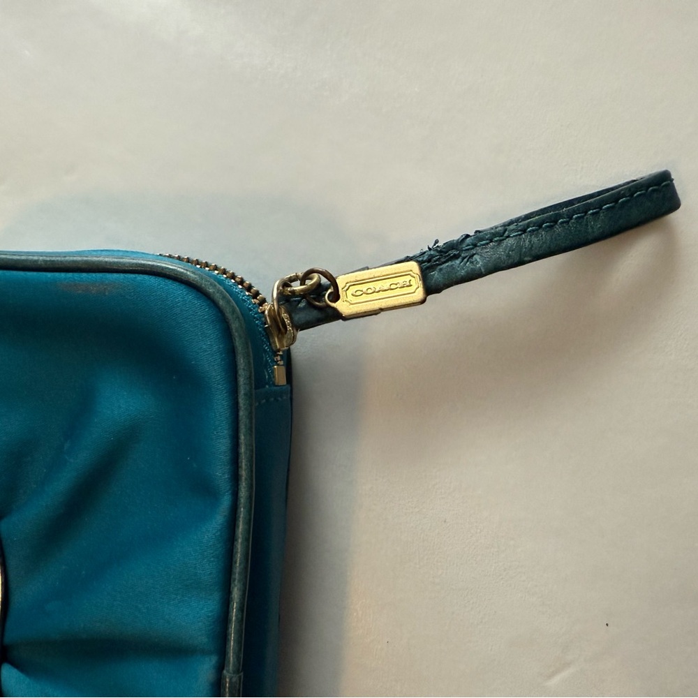 Coach 603336 Teal Satin jewelry travel pouch - Picture 4 of 6